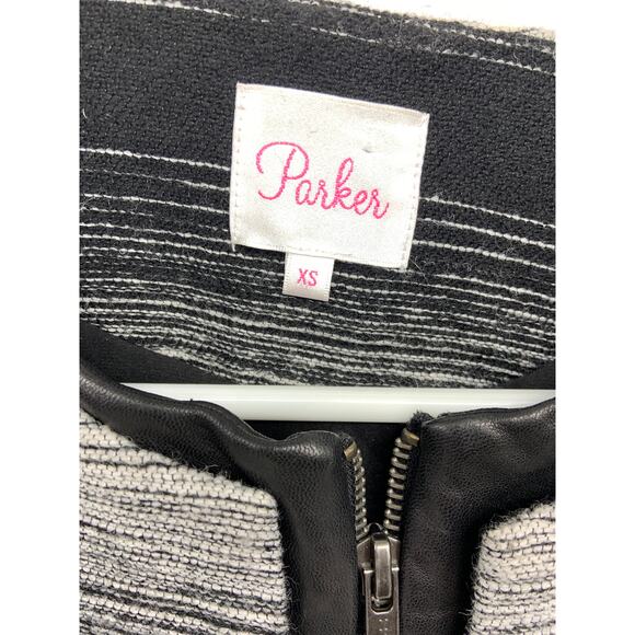 Parker Western Style Coat Black White Stripe Lambs Leather Trim and Sleeves XS - Picture 4 of 9